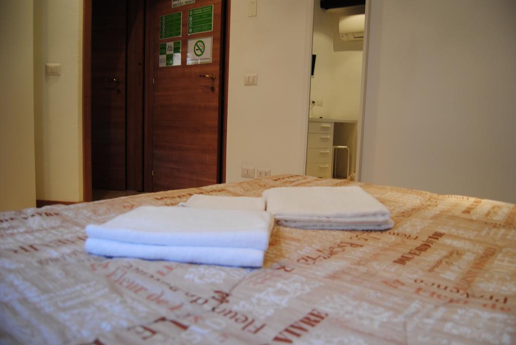 Suite Tower Bergamo Kültér fotó