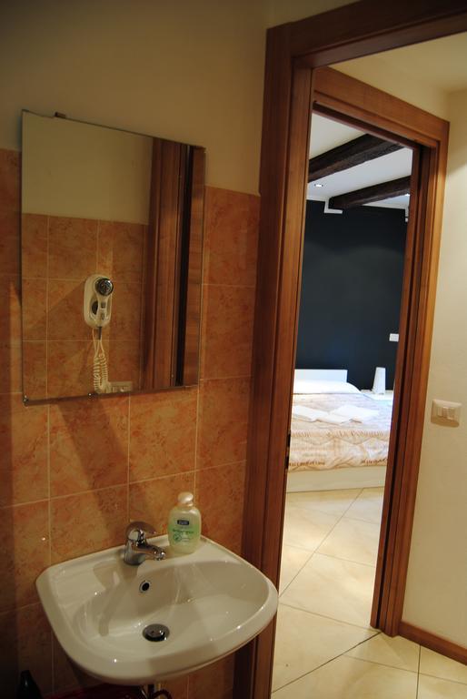 Suite Tower Bergamo Kültér fotó